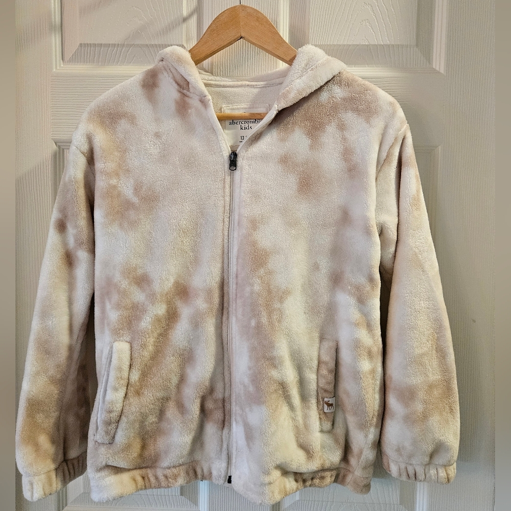Abercrombie Kids Beige and Cream Fleece Jacket